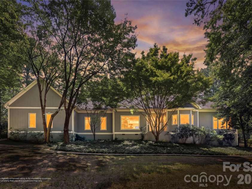 1 Brigadoon Lane, Waxhaw, NC 28173.  MLS# CAR4422417, YatesRealty ID 50154. 