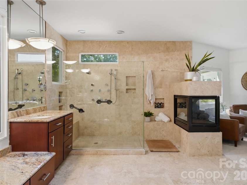 1 Brigadoon Lane, Waxhaw, NC 28173.  MLS# CAR4422417, YatesRealty ID 50154. 