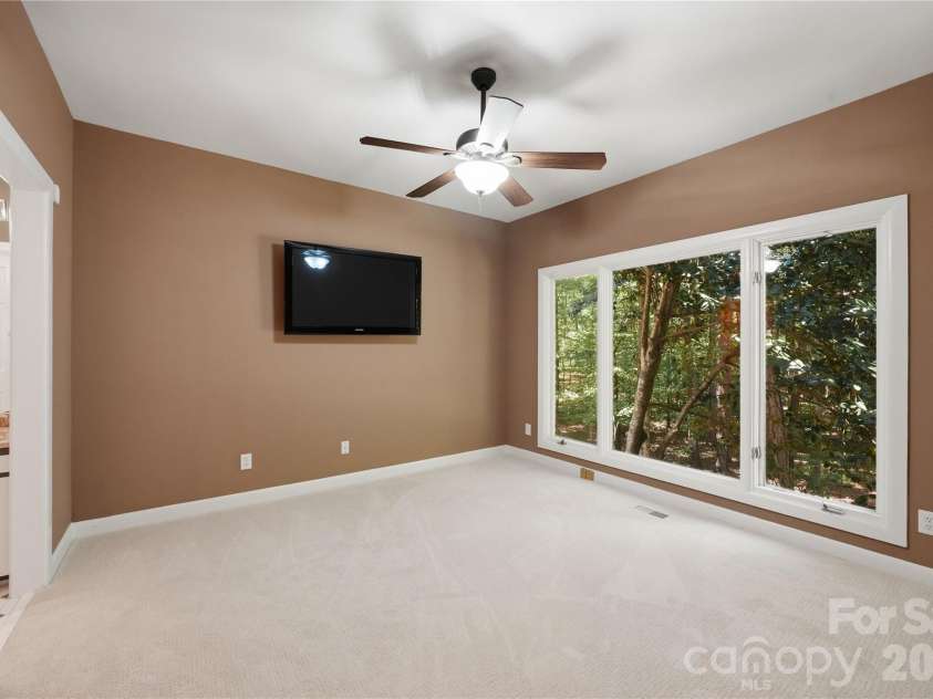 1 Brigadoon Lane, Waxhaw, NC 28173.  MLS# CAR4422417, YatesRealty ID 50154. 