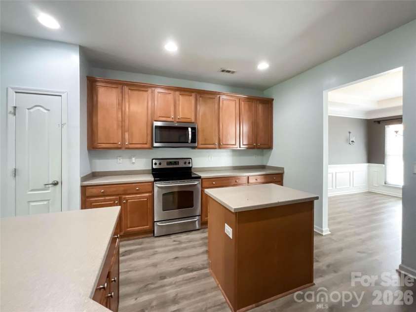 1112 Tranquil Falls Lane, Matthews, NC 28104.  MLS# CAR4422418, YatesRealty ID 50155. 