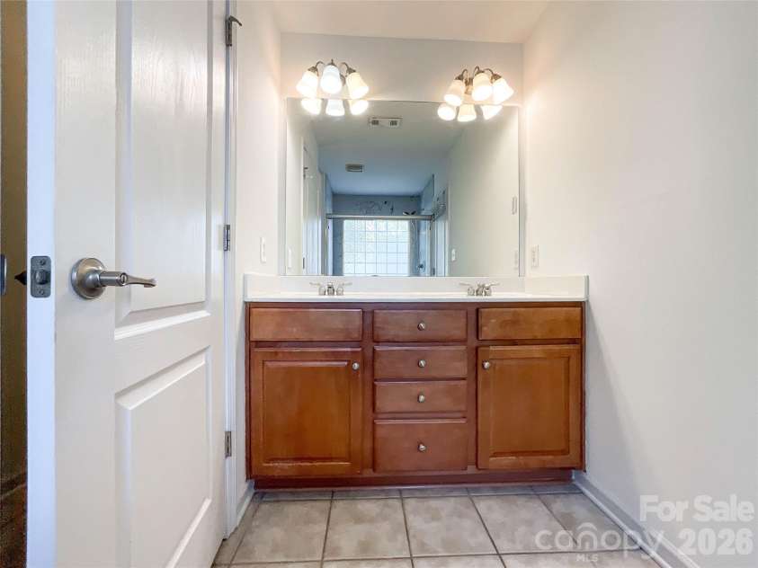 1112 Tranquil Falls Lane, Matthews, NC 28104.  MLS# CAR4422418, YatesRealty ID 50155. 