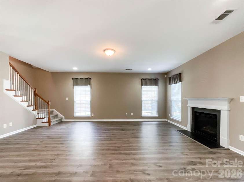 1112 Tranquil Falls Lane, Matthews, NC 28104.  MLS# CAR4422418, YatesRealty ID 50155. Family Room