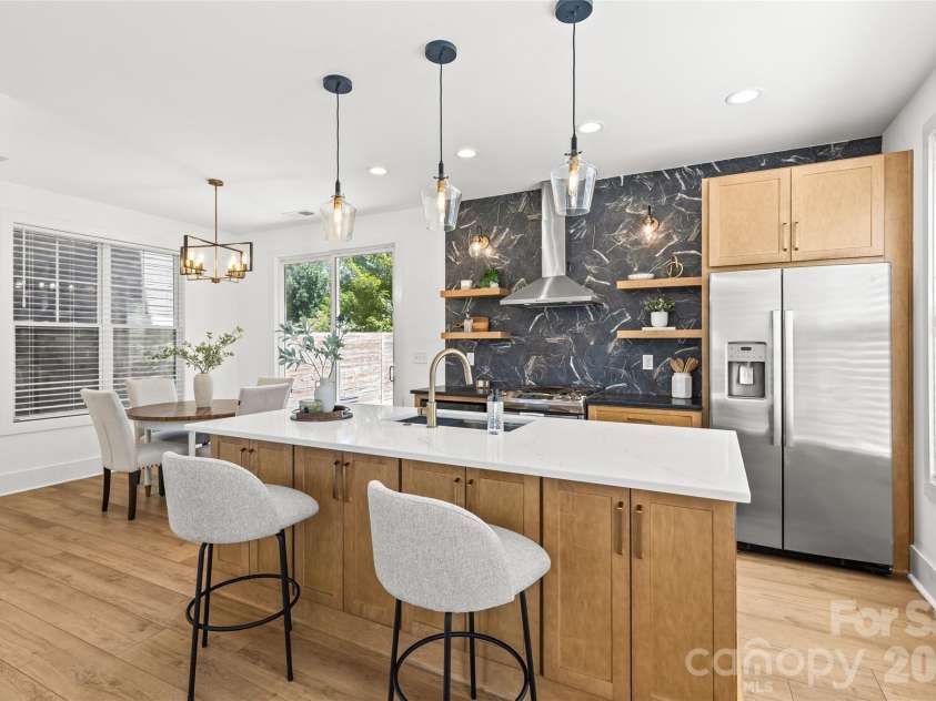 3120 Clemson Avenue, Charlotte, NC 28205.  MLS# CAR4422363, YatesRealty ID 50158. 
