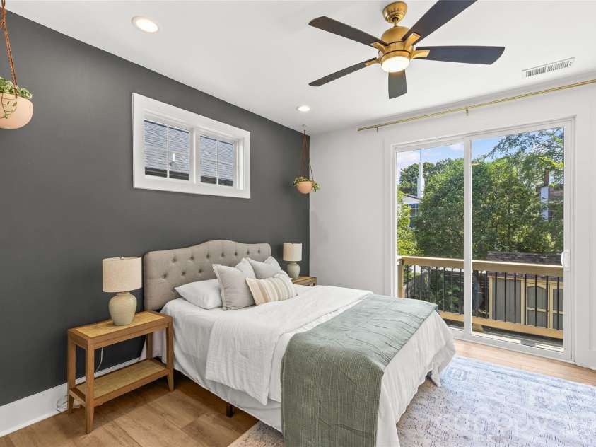 3120 Clemson Avenue, Charlotte, NC 28205.  MLS# CAR4422363, YatesRealty ID 50158. 