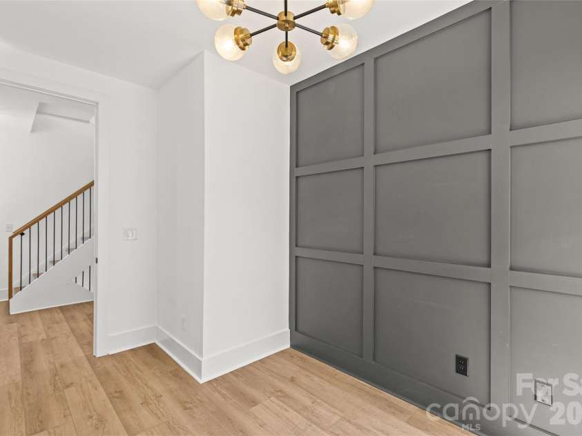 3120 Clemson Avenue, Charlotte, NC 28205.  MLS# CAR4422363, YatesRealty ID 50158. 