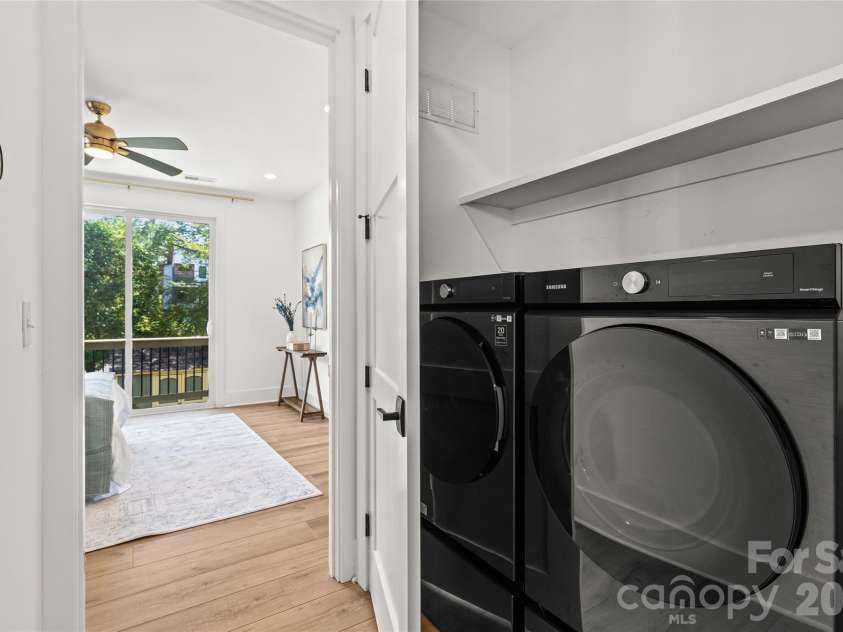 3120 Clemson Avenue, Charlotte, NC 28205.  MLS# CAR4422363, YatesRealty ID 50158. 