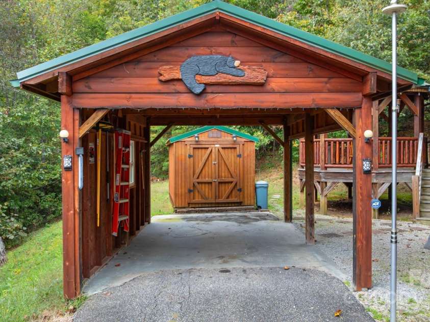 80 Slow Lane, Whittier, NC 28789.  MLS# CAR4307656, YatesRealty ID 5016. Carport