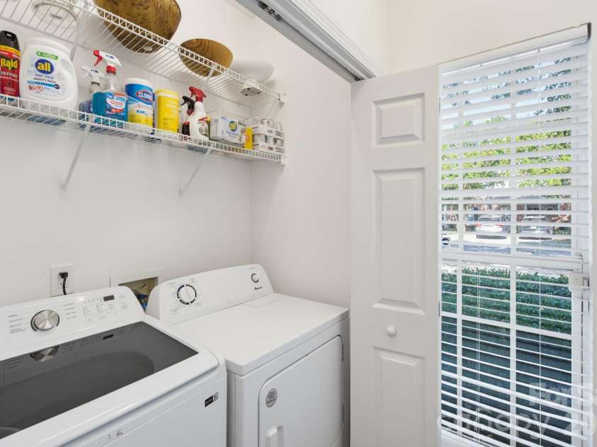 310 Ross Moore Avenue, Charlotte, NC 28205.  MLS# CAR4422149, YatesRealty ID 50162. 