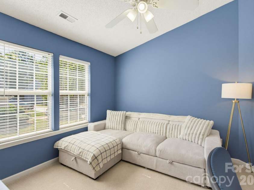 310 Ross Moore Avenue, Charlotte, NC 28205.  MLS# CAR4422149, YatesRealty ID 50162. 
