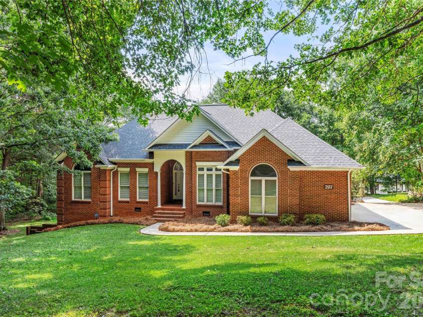 207 Hollow Road, Lincolnton, NC 28092.  MLS# CAR4422229, YatesRealty ID 50164. Front Elevation