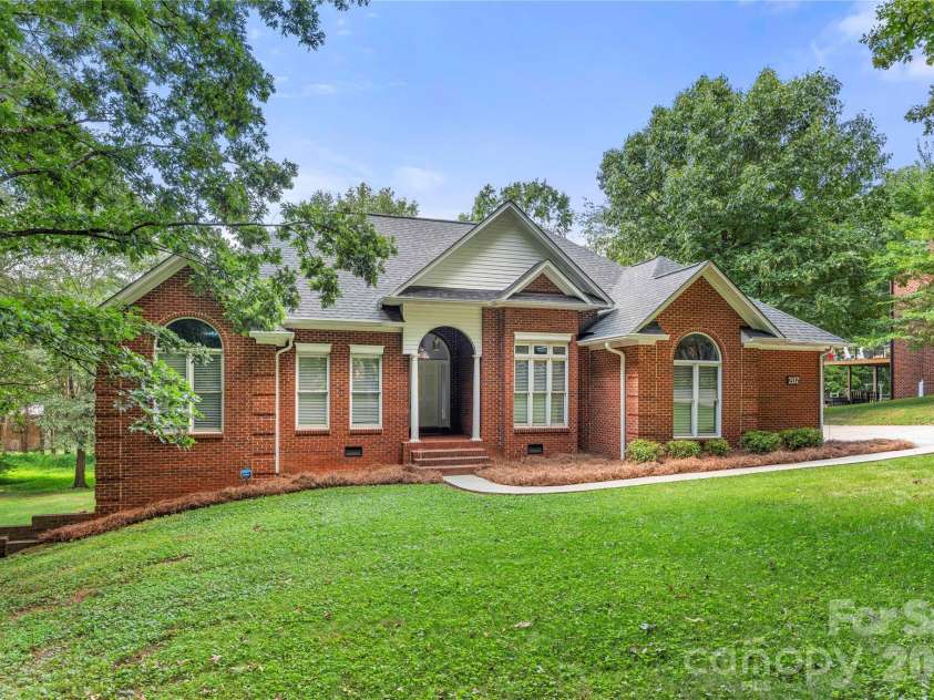 207 Hollow Road, Lincolnton, NC 28092.  MLS# CAR4422229, YatesRealty ID 50164. Front Elevation