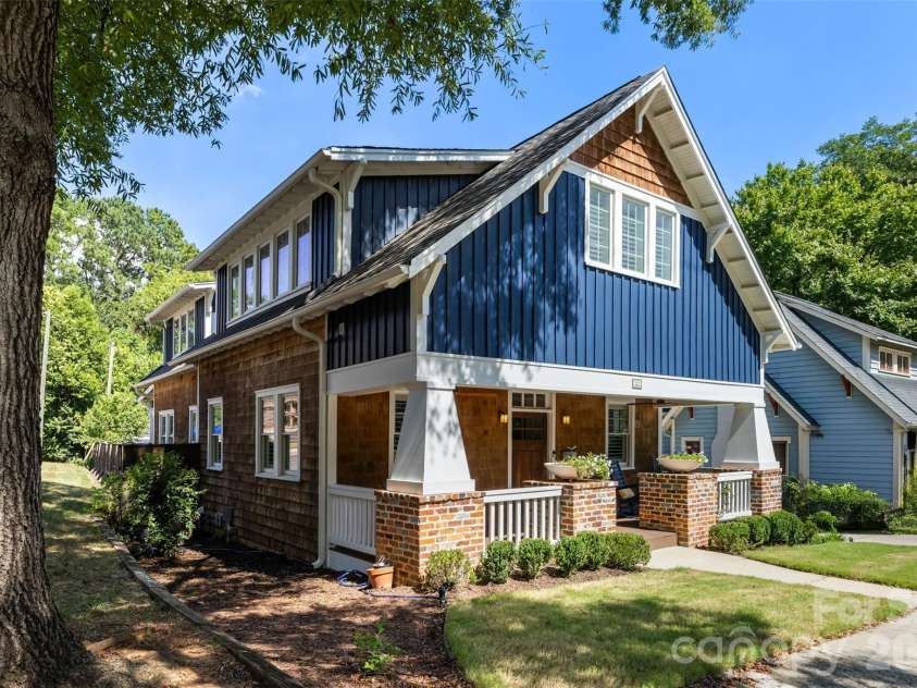 323 Rensselaer Avenue, Charlotte, NC 28203.  MLS# CAR4422248, YatesRealty ID 50166. 