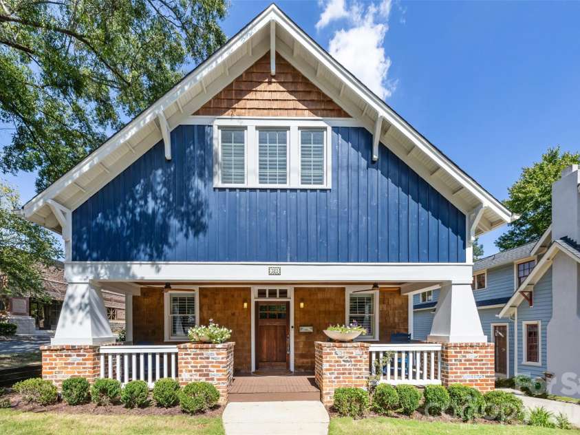 323 Rensselaer Avenue, Charlotte, NC 28203.  MLS# CAR4422248, YatesRealty ID 50166. 