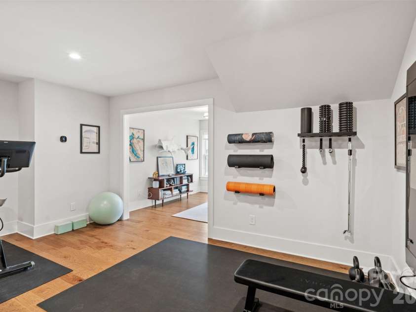2212 Nolen Ridge Avenue, Charlotte, NC 28209.  MLS# CAR4422162, YatesRealty ID 50169. 