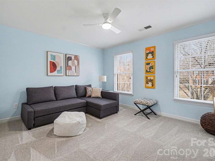 1015 Chelsea Place, Matthews, NC 28105.  MLS# CAR4350988, YatesRealty ID 5017. 