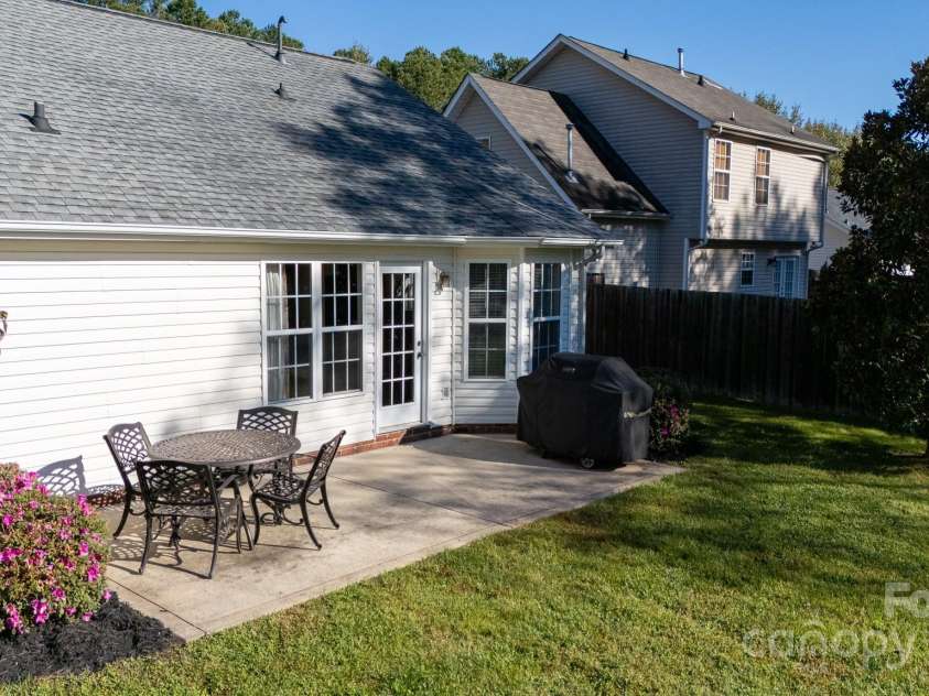 611 Chase Brook Drive, Rock Hill, SC 29732.  MLS# CAR4239289, YatesRealty ID 5017. 
