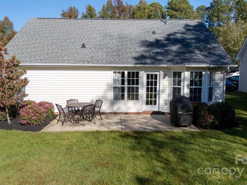611 Chase Brook Drive, Rock Hill, SC 29732.  MLS# CAR4239289, YatesRealty ID 5017. 