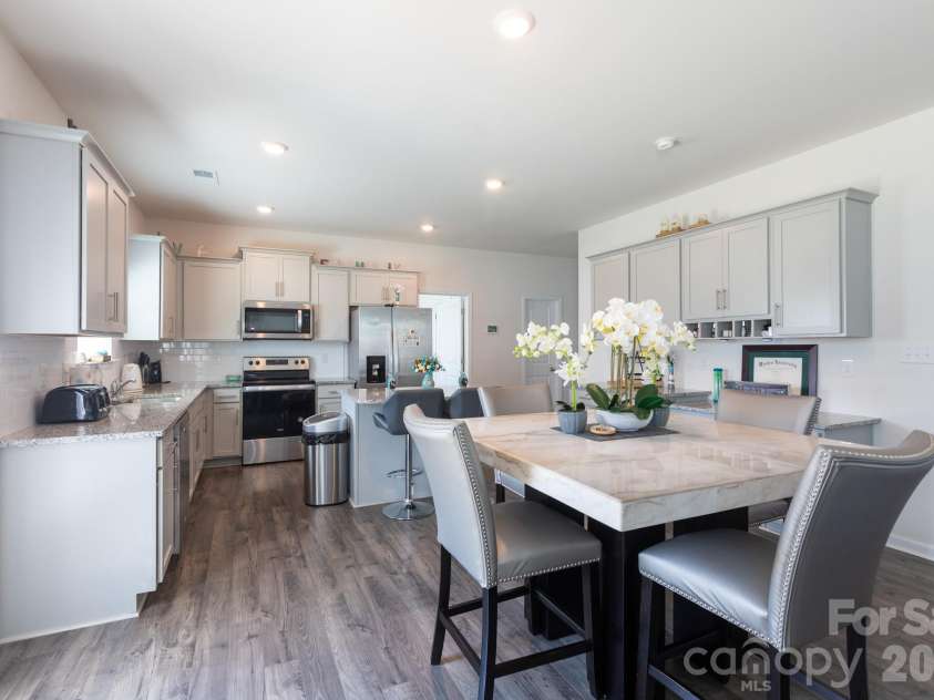 1353 Melon Colony Avenue, Concord, NC 28027.  MLS# CAR4422273, YatesRealty ID 50170. Dining Area in Kitchen