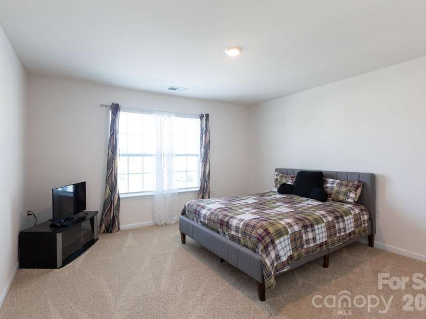 1353 Melon Colony Avenue, Concord, NC 28027.  MLS# CAR4422273, YatesRealty ID 50170. Guest Room