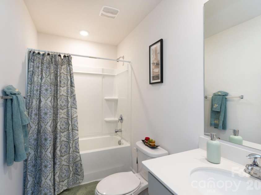 1353 Melon Colony Avenue, Concord, NC 28027.  MLS# CAR4422273, YatesRealty ID 50170. Guest Room Full Bathroom