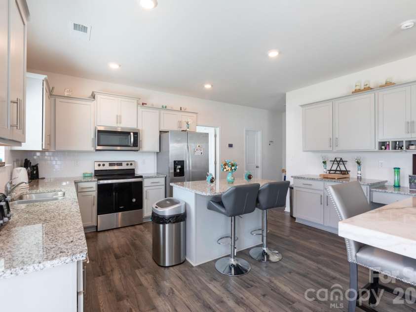 1353 Melon Colony Avenue, Concord, NC 28027.  MLS# CAR4422273, YatesRealty ID 50170. Kitchen View