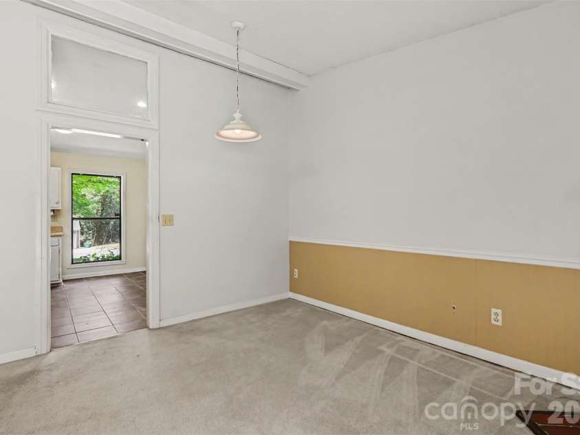 6124 Dwightware Boulevard, Charlotte, NC 28227.  MLS# CAR4421306, YatesRealty ID 50174. 