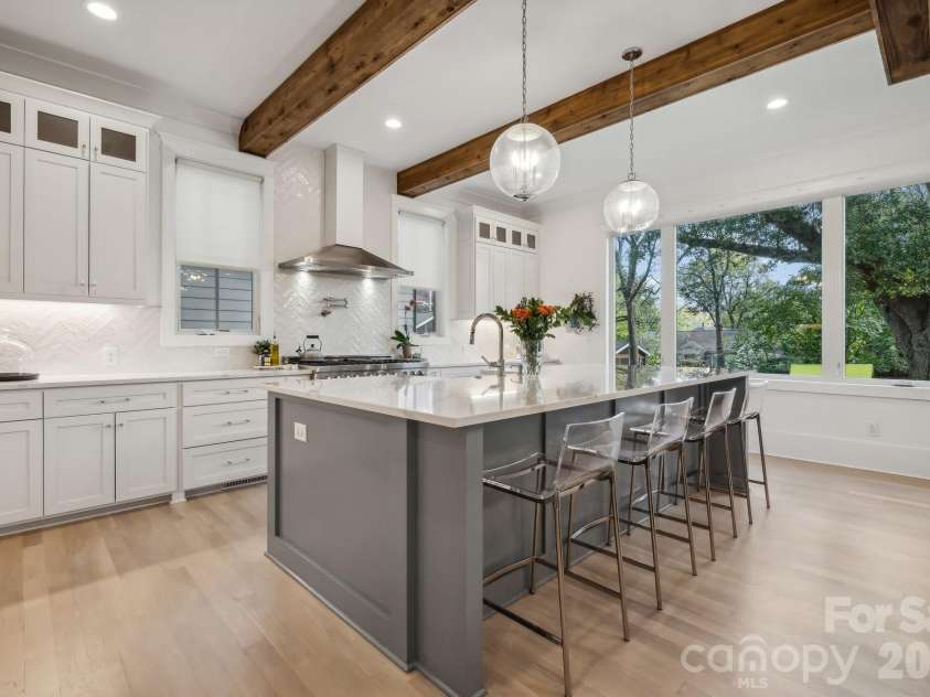 1412 Caldwell Street, Charlotte, NC 28206.  MLS# CAR4421903, YatesRealty ID 50177. 
