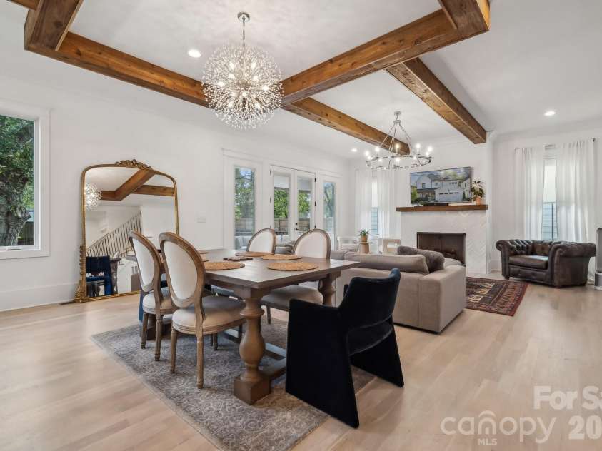 1412 Caldwell Street, Charlotte, NC 28206.  MLS# CAR4421903, YatesRealty ID 50177. Dining Area