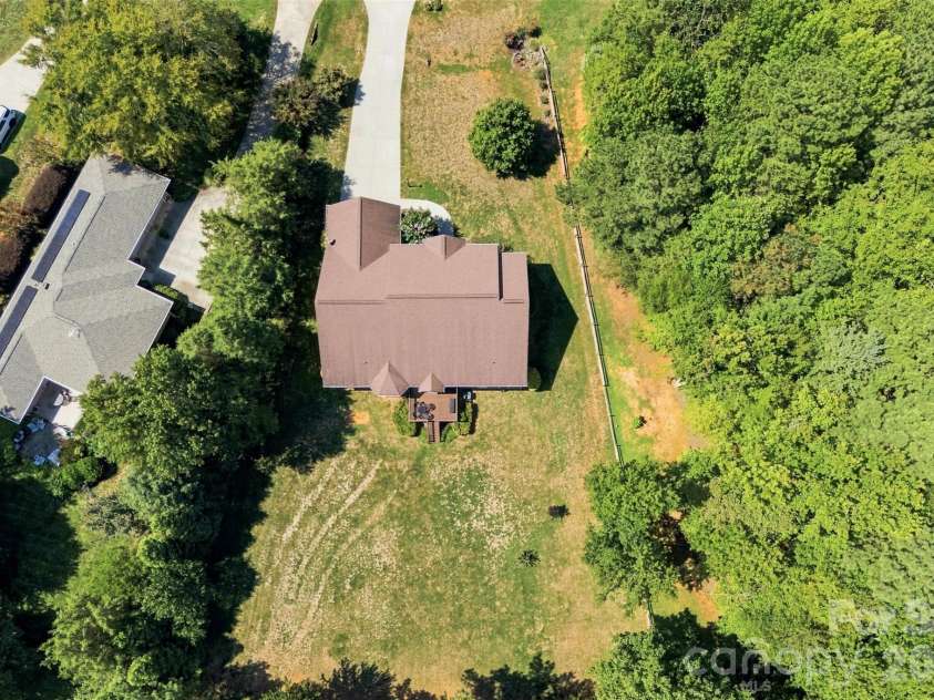 122 Idlewild Road, Advance, NC 27006.  MLS# CAR4421349, YatesRealty ID 50178. 