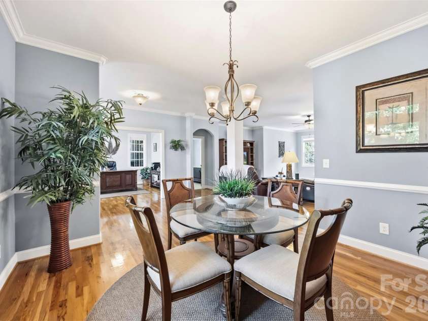 122 Idlewild Road, Advance, NC 27006.  MLS# CAR4421349, YatesRealty ID 50178. 