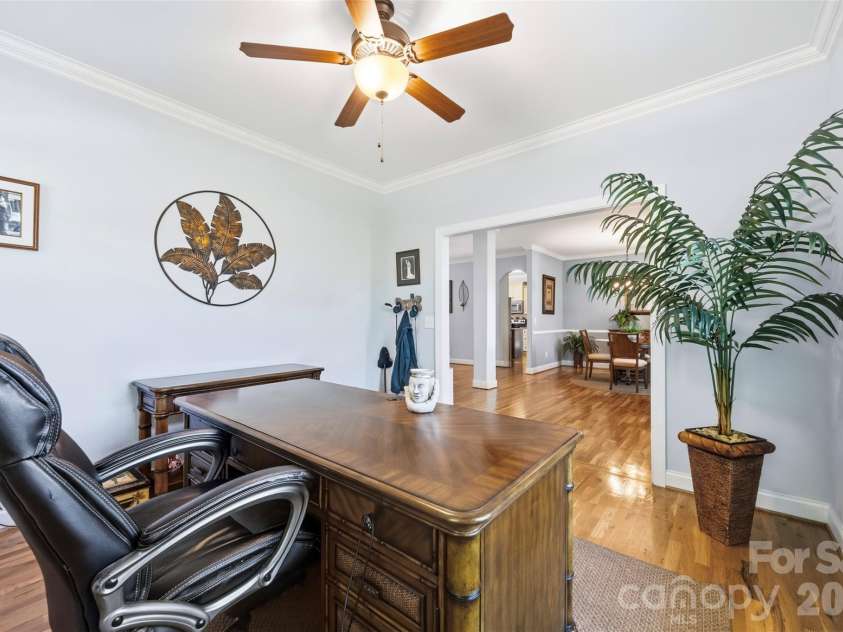 122 Idlewild Road, Advance, NC 27006.  MLS# CAR4421349, YatesRealty ID 50178. 
