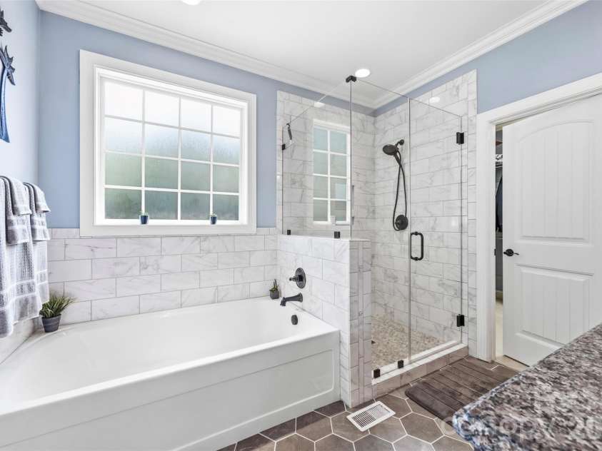 122 Idlewild Road, Advance, NC 27006.  MLS# CAR4421349, YatesRealty ID 50178. 