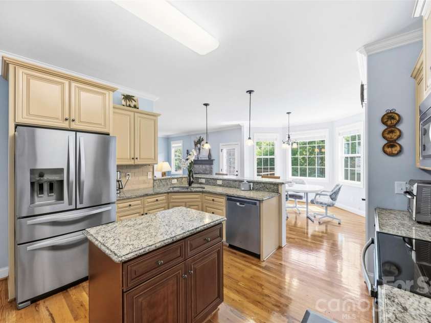 122 Idlewild Road, Advance, NC 27006.  MLS# CAR4421349, YatesRealty ID 50178. 