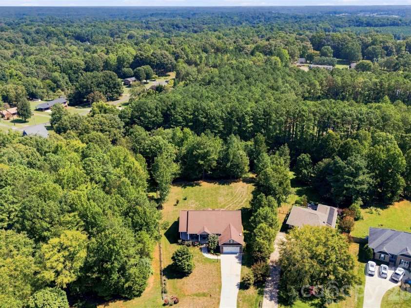122 Idlewild Road, Advance, NC 27006.  MLS# CAR4421349, YatesRealty ID 50178. 