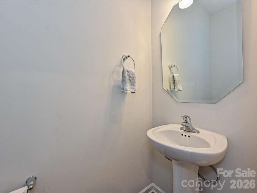 1416 Galloway Road, Charlotte, NC 28262.  MLS# CAR4421775, YatesRealty ID 50179. 