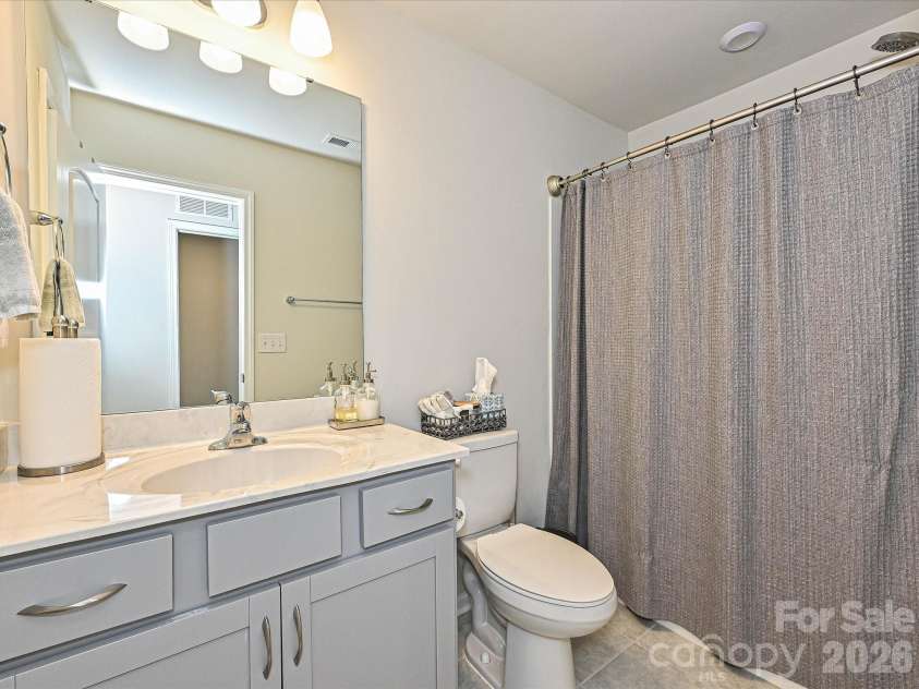 1416 Galloway Road, Charlotte, NC 28262.  MLS# CAR4421775, YatesRealty ID 50179. 