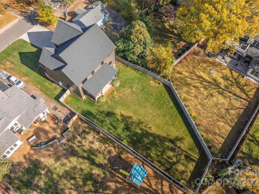 1014 Woodside Avenue, Charlotte, NC 28205.  MLS# CAR4323196, YatesRealty ID 5018. 