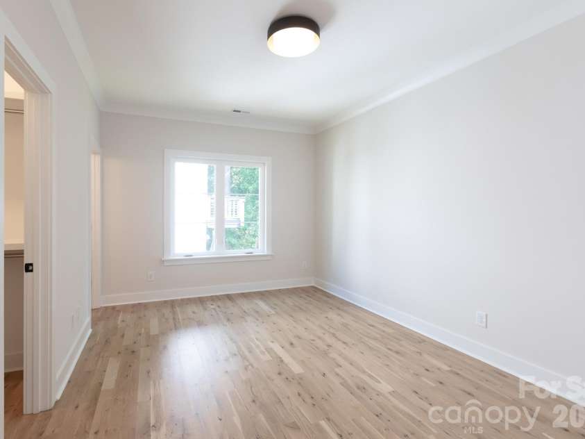 4325 Raney Way, Charlotte, NC 28205.  MLS# CAR4421866, YatesRealty ID 50180. 