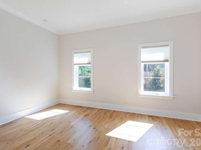 4325 Raney Way, Charlotte, NC 28205.  MLS# CAR4421866, YatesRealty ID 50180. 