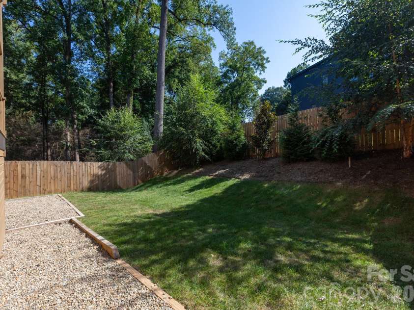 4325 Raney Way, Charlotte, NC 28205.  MLS# CAR4421866, YatesRealty ID 50180. 