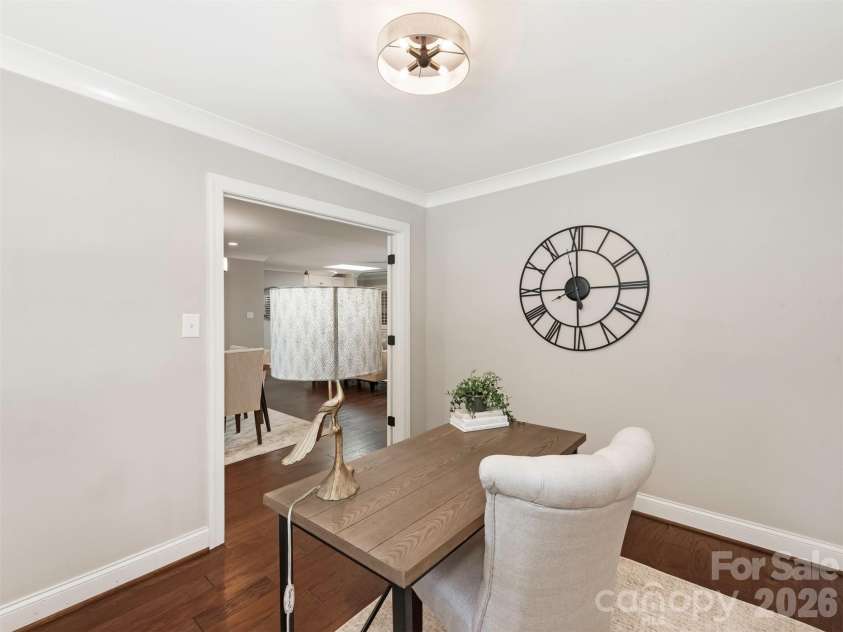 3523 Round Oak Road, Charlotte, NC 28210.  MLS# CAR4421874, YatesRealty ID 50181. 