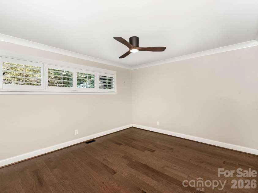 3523 Round Oak Road, Charlotte, NC 28210.  MLS# CAR4421874, YatesRealty ID 50181. Bedroom # 3