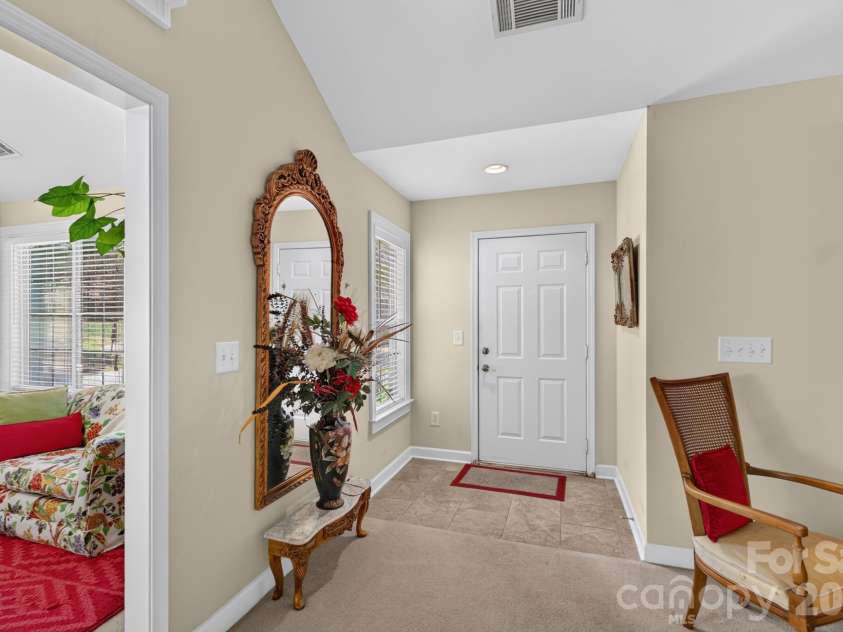 232 Lone Oak Circle, Rock Hill, SC 29732.  MLS# CAR4420246, YatesRealty ID 50184. Foyer