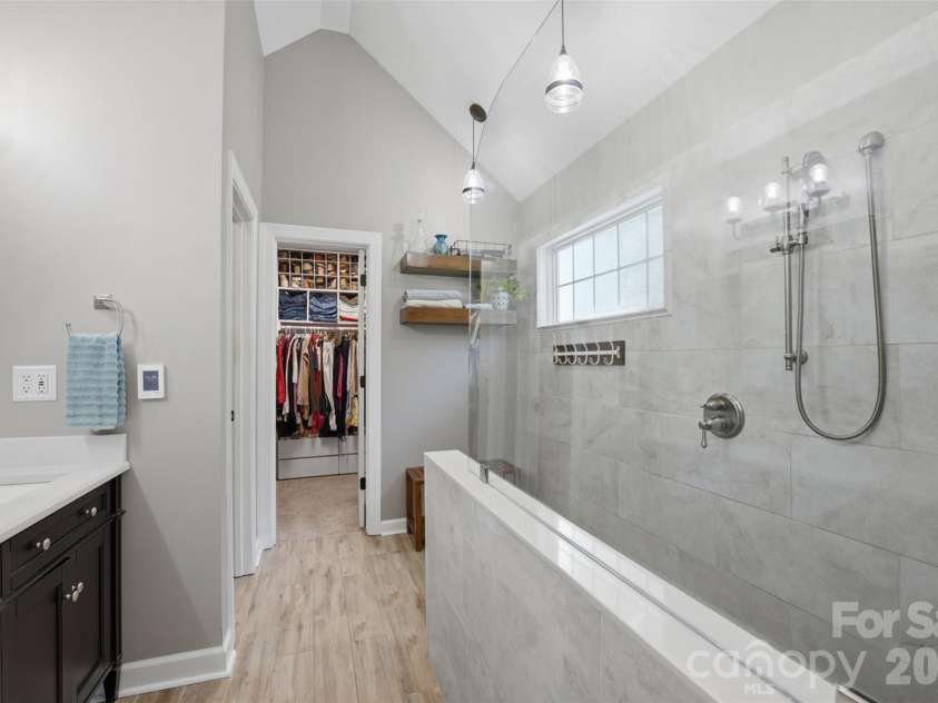 12604 Willingdon Road, Huntersville, NC 28078.  MLS# CAR4420497, YatesRealty ID 50186. Walk in closet.