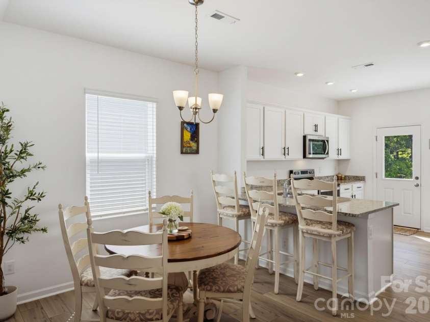 10100 Travis Floyd Lane, Charlotte, NC 28214.  MLS# CAR4420818, YatesRealty ID 50187. 