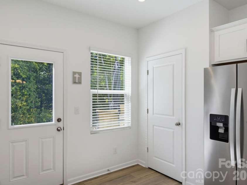 10100 Travis Floyd Lane, Charlotte, NC 28214.  MLS# CAR4420818, YatesRealty ID 50187. 