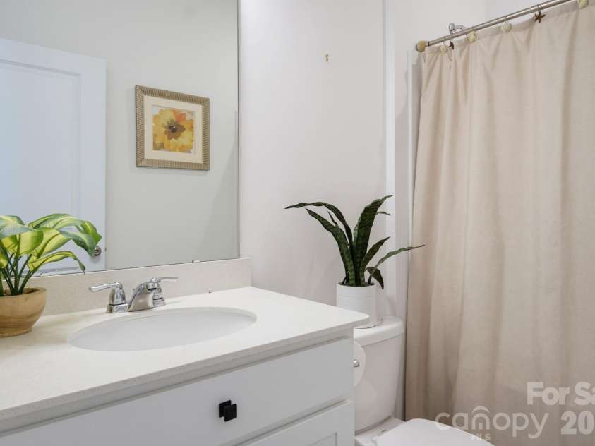 10100 Travis Floyd Lane, Charlotte, NC 28214.  MLS# CAR4420818, YatesRealty ID 50187. 