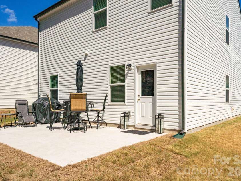 10100 Travis Floyd Lane, Charlotte, NC 28214.  MLS# CAR4420818, YatesRealty ID 50187. 