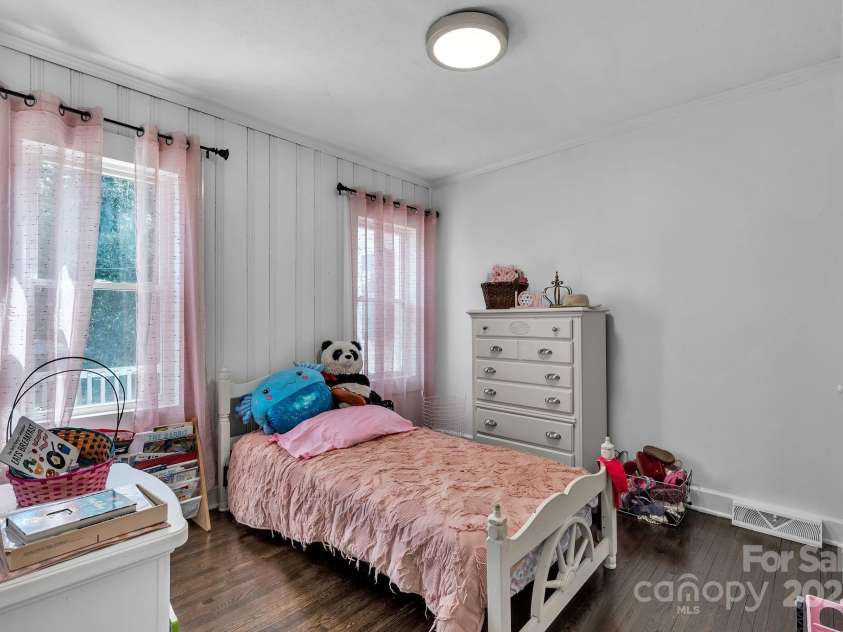 3036 Marlowe Avenue, Charlotte, NC 28208.  MLS# CAR4232409, YatesRealty ID 5019. Bedroom 3