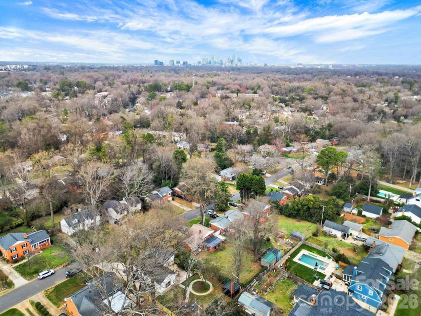 5001 White Oak Road, Charlotte, NC 28210.  MLS# CAR4353228, YatesRealty ID 5019. 